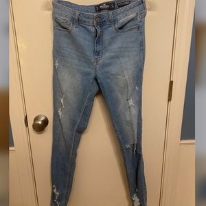 Hollister High-Rise Cropped Super Skinny Jeans